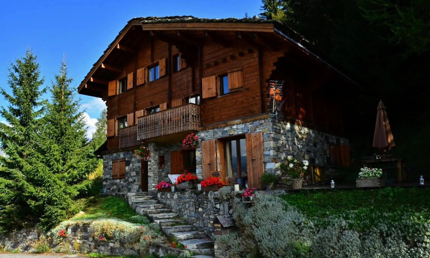 Residence L'Eterlou - Chalets Pour 10 Personnes Mae-9674 La Plagne France